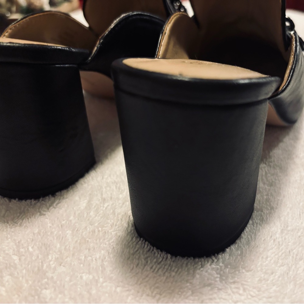 Brand New Leather Slides - ENZO ANGIOLINI - Size 8 M - Heel Height 3” - box 13 - Picture 5 of 5